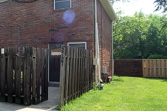 5727-outsidebackdoor1